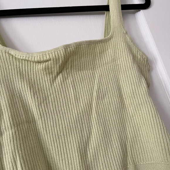 Garage Ribbed Sweater Cropped Tank Top Sage Green Size Large - Picture 3 of 3